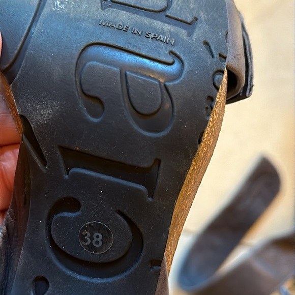 Pedro Garcia Grey Leather Heels - size 8 - Picture 7 of 10